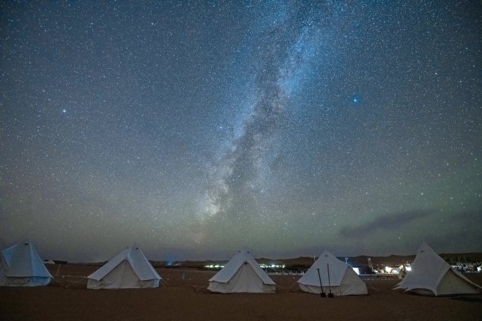 星空 银河 露营 户外  夜晚星空延时