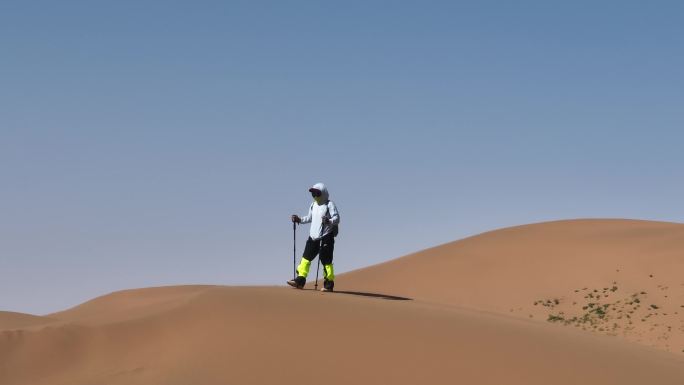 沙漠户外徒步探险