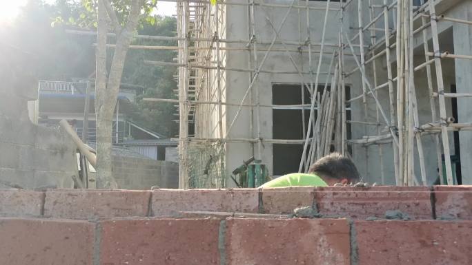 建筑工人砌砖乡村建设视频素材泥水匠 砌墙
