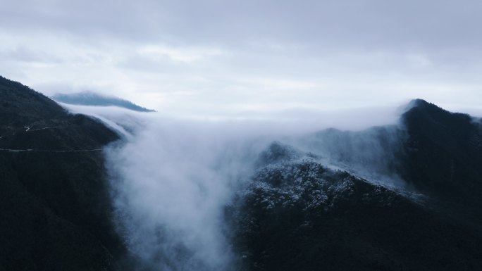 牛背山云海