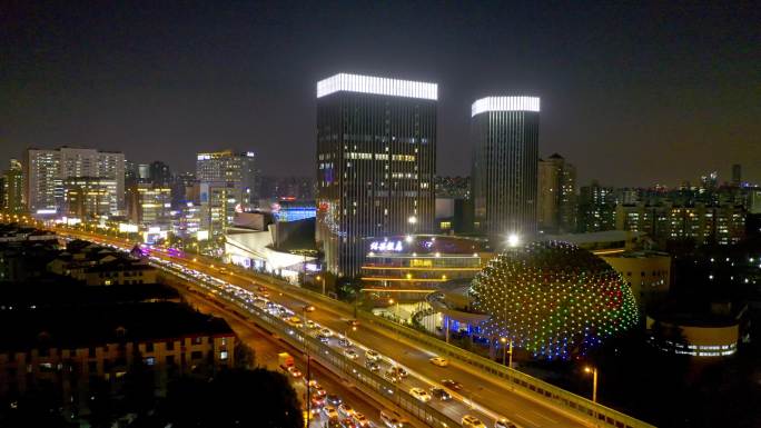 上海静安大宁久光中心商业广场夜景航拍4K