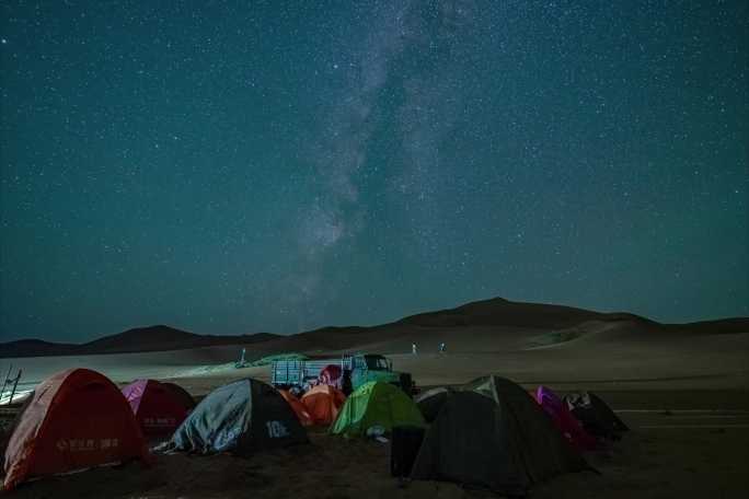 沙漠星空 星空露营 帐篷 户外 露营