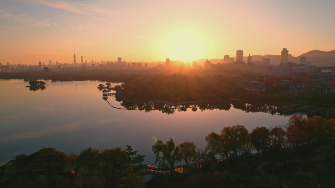 大明湖日出航拍及延时4K