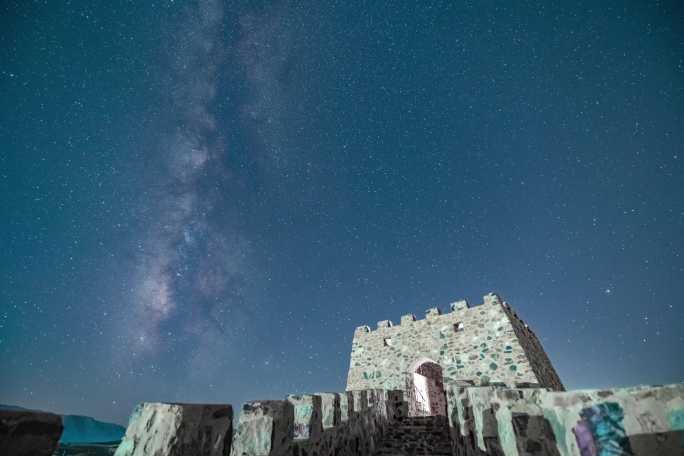 中卫长城黄河宿集星空延时摄影