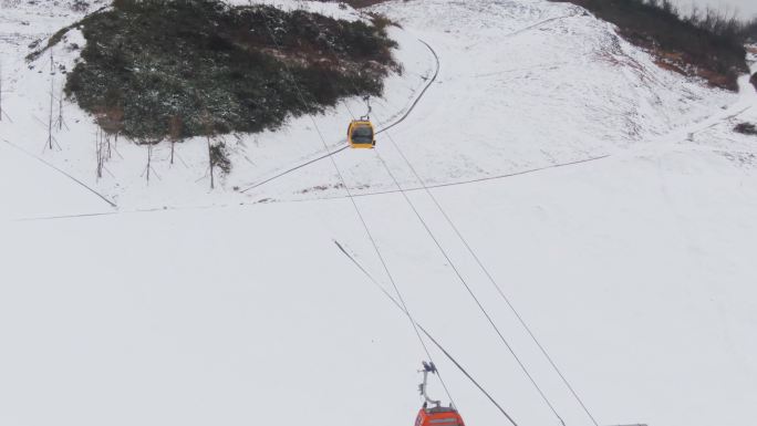绿葱坡滑雪场