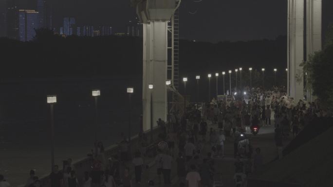 湖南长沙渔人码头夜景银盆岭大桥