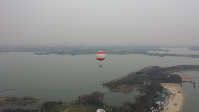 东湖氦气球