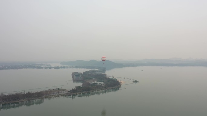 东湖氦气球