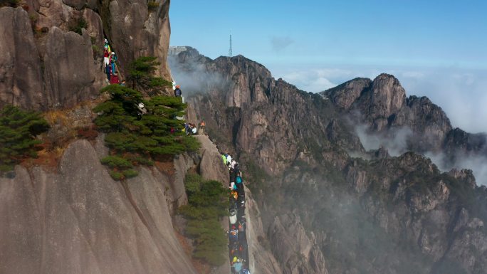 安徽黄山震撼大气航拍云海4K素材