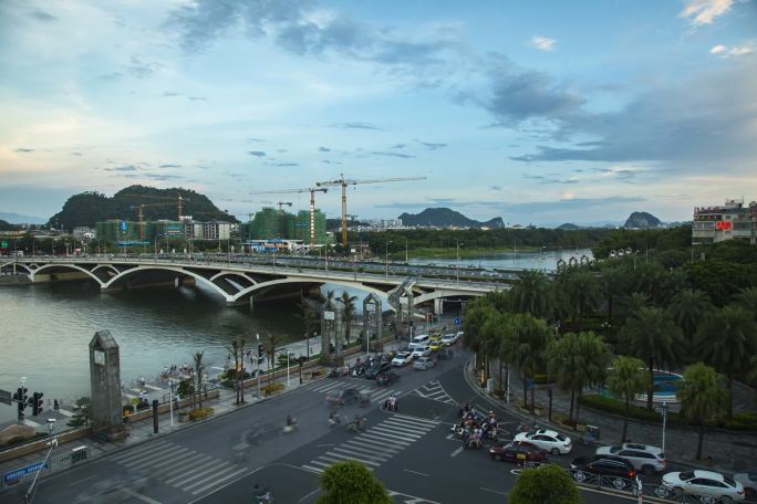 广西桂林解放桥风光延时摄影