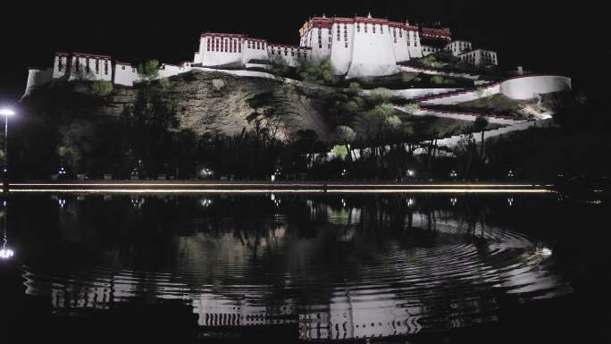4K西藏拉萨布达拉宫倒影夜景