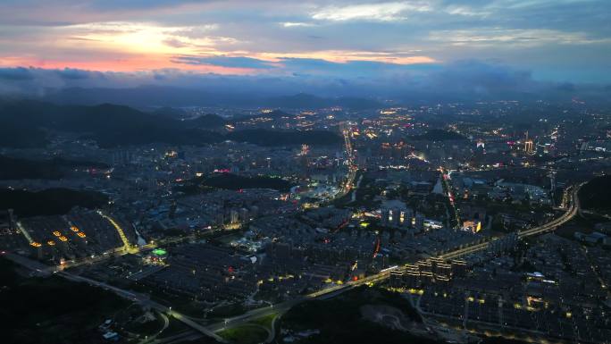 台州温岭市区日转夜景环绕大范围航拍延时