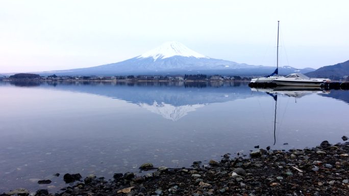 日本富士山和Shoji湖的延时。