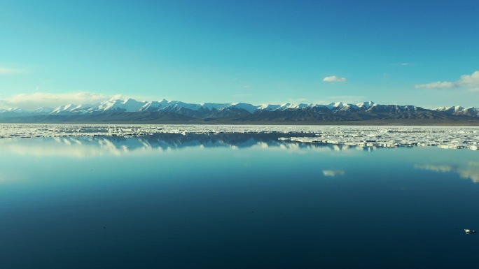 青海哈拉湖 雪山湖泊 湖景日落