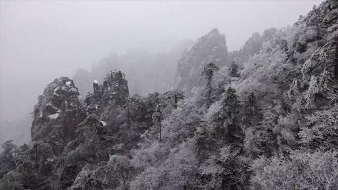 黄山下雪延时摄影