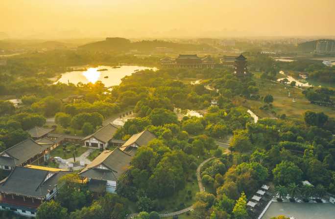 桂林山水日落大气风光城市航拍延时园博园