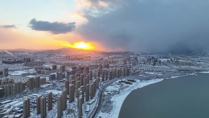 疫情防控中的雪后城市合集