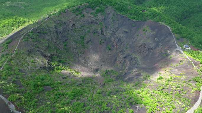 黑龙江五大连池老黑山火山口4K航拍