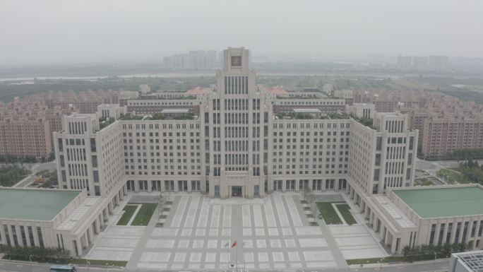 航拍大学校园