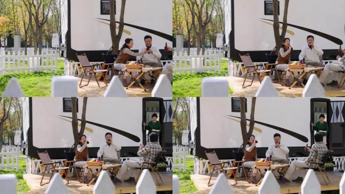 一群中老年人坐在房车露营地喝啤酒聊天