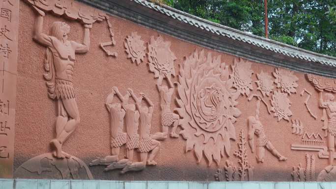 浮雕碑刻巍宝山彝族火把节广场创世纪浮雕墙