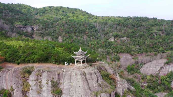 温岭南嵩岩