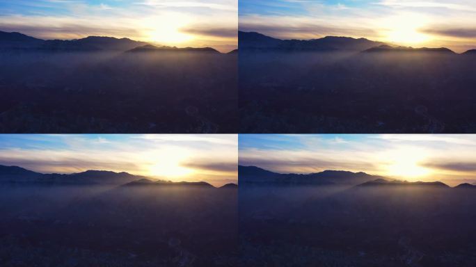 云雾环绕的七彩丹霞山