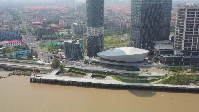 4K原素材-航拍开发建设中上海长滩观光塔