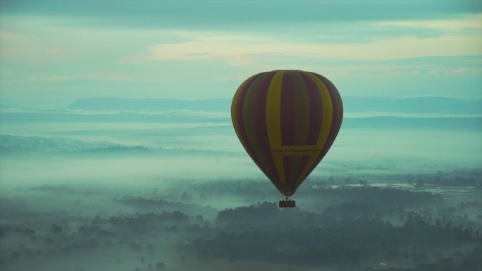 热气球 云雾 4K实拍