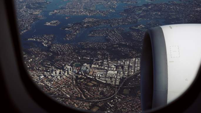 飞机头等舱 飞机商务舱视角 悉尼全景