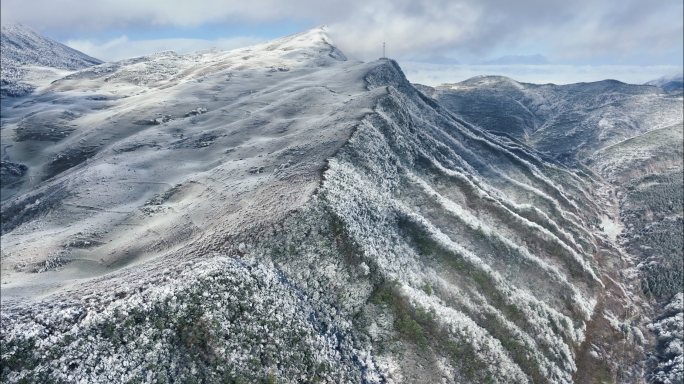 唯美秀丽山川雪景云雾航拍素材