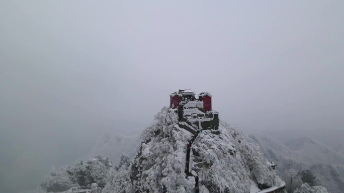 武当山金顶雪景航拍