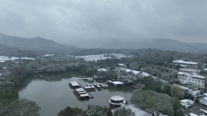 西湖茅家埠雪景