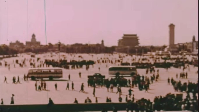 60年代天安门广场人民英雄纪念碑