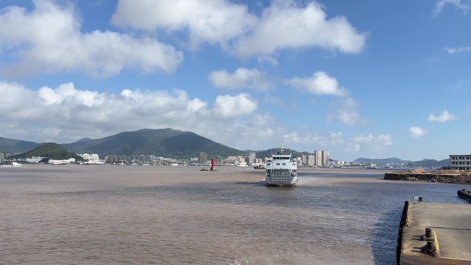 浙江宁波象山石浦港石鹤轮渡