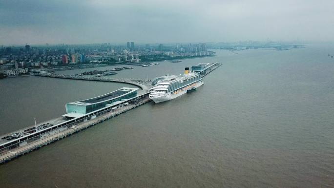 上海吴淞口国际邮轮港 上海邮轮中心