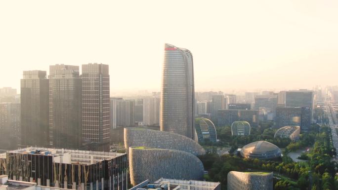 成都金融城双子塔傍晚航拍落日余晖