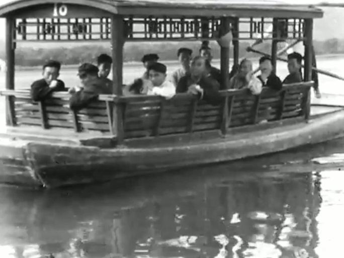 50年代游览颐和园