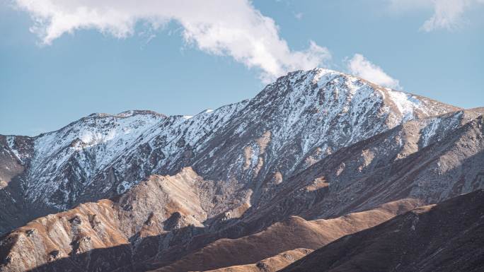 高原雪山