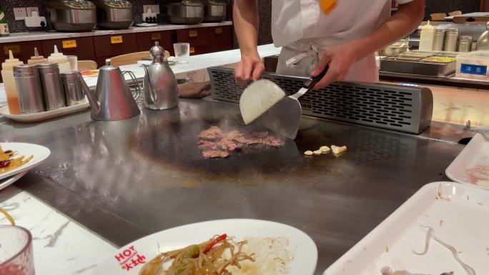 日式料理铁板牛肉