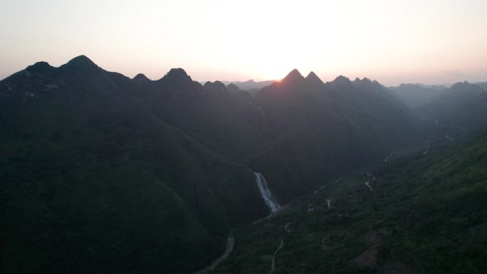 航拍滴水滩瀑布日落夕阳4K素材