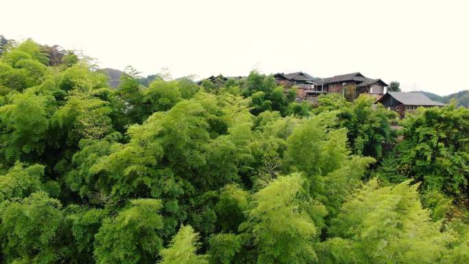 4K 航拍贵州大山中的农村村寨风光1