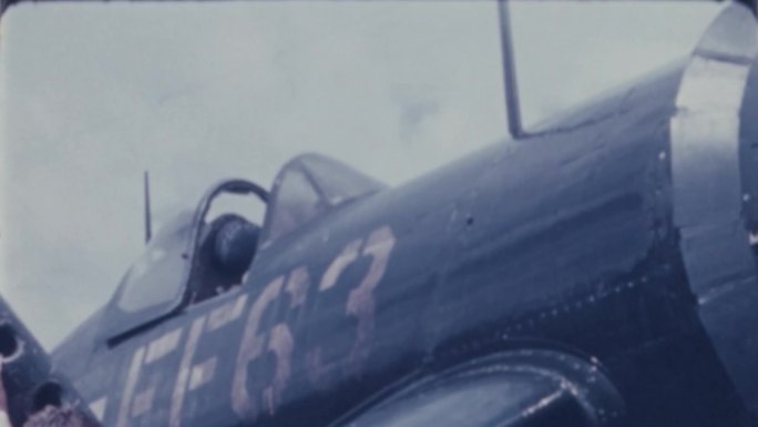 1945年美军战机在东海飞行