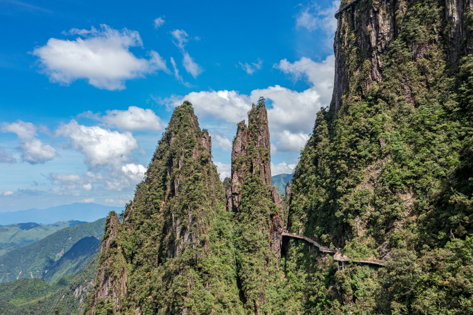 4K航拍莽山五指峰景区