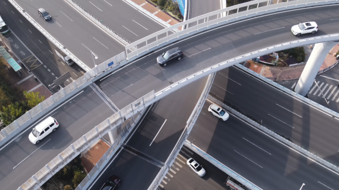 青岛新冠高架桥车辆行驶视频素材