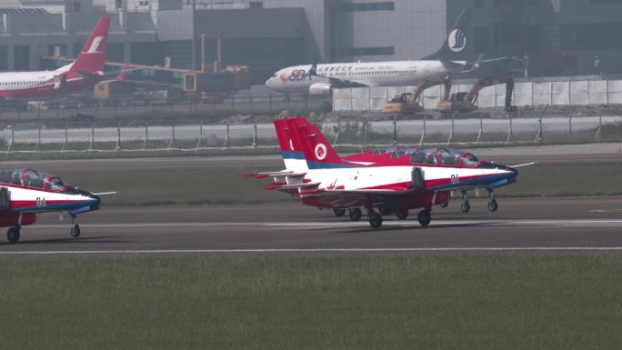 超稳定：中国航展空军红鹰飞行表演队