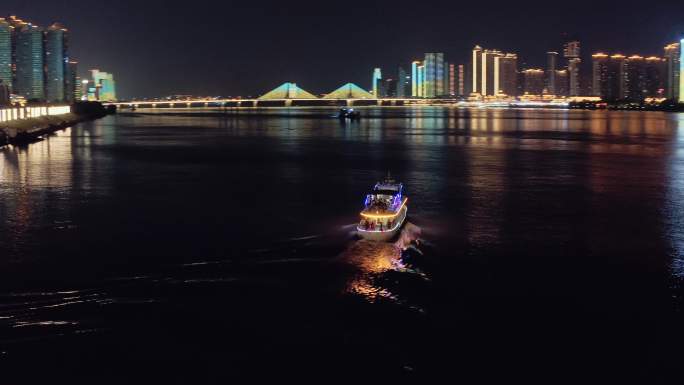 湘江游船夜景