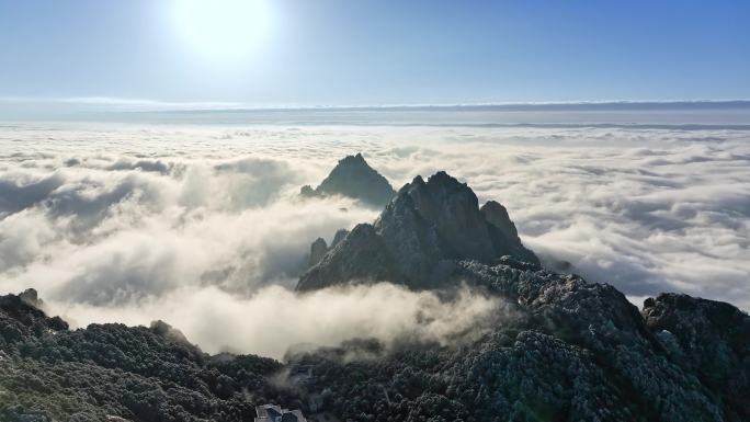 安徽黄山冬天雾凇云海日出奇观旅游自然雪景