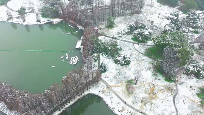 武汉东湖磨山梅园风景区航拍雪景风光