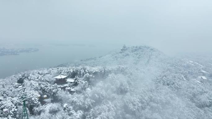 武汉东湖磨山樱风景区航拍雪景风光